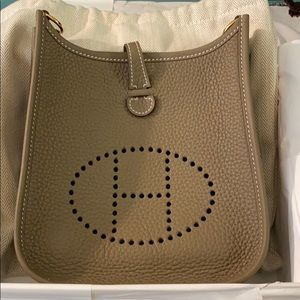 ❌SOLD❌ Brandnew Hermès Evelyne TPM in Etoupe GHW